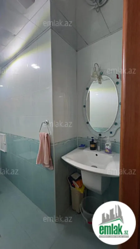 Satılır 4 otaqlı yeni tikili 205 m²