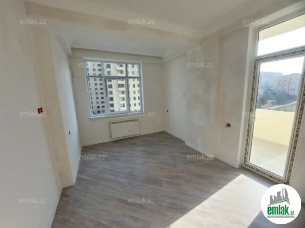Satılır 3 otaqlı yeni tikili 115 m²