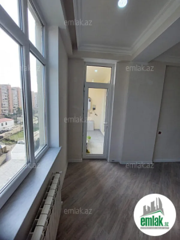 Satılır 3 otaqlı yeni tikili 115 m²