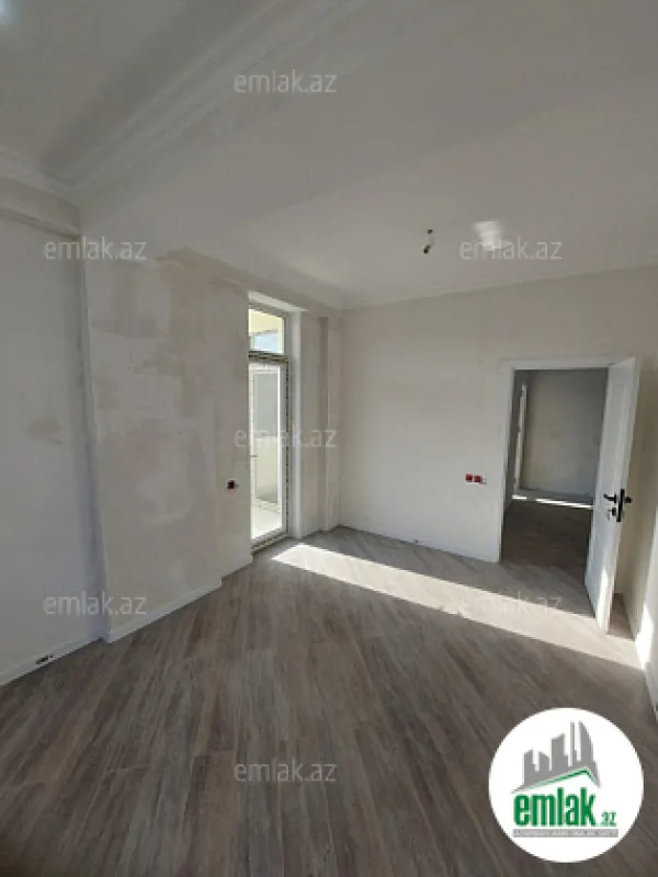 Satılır 3 otaqlı yeni tikili 115 m²
