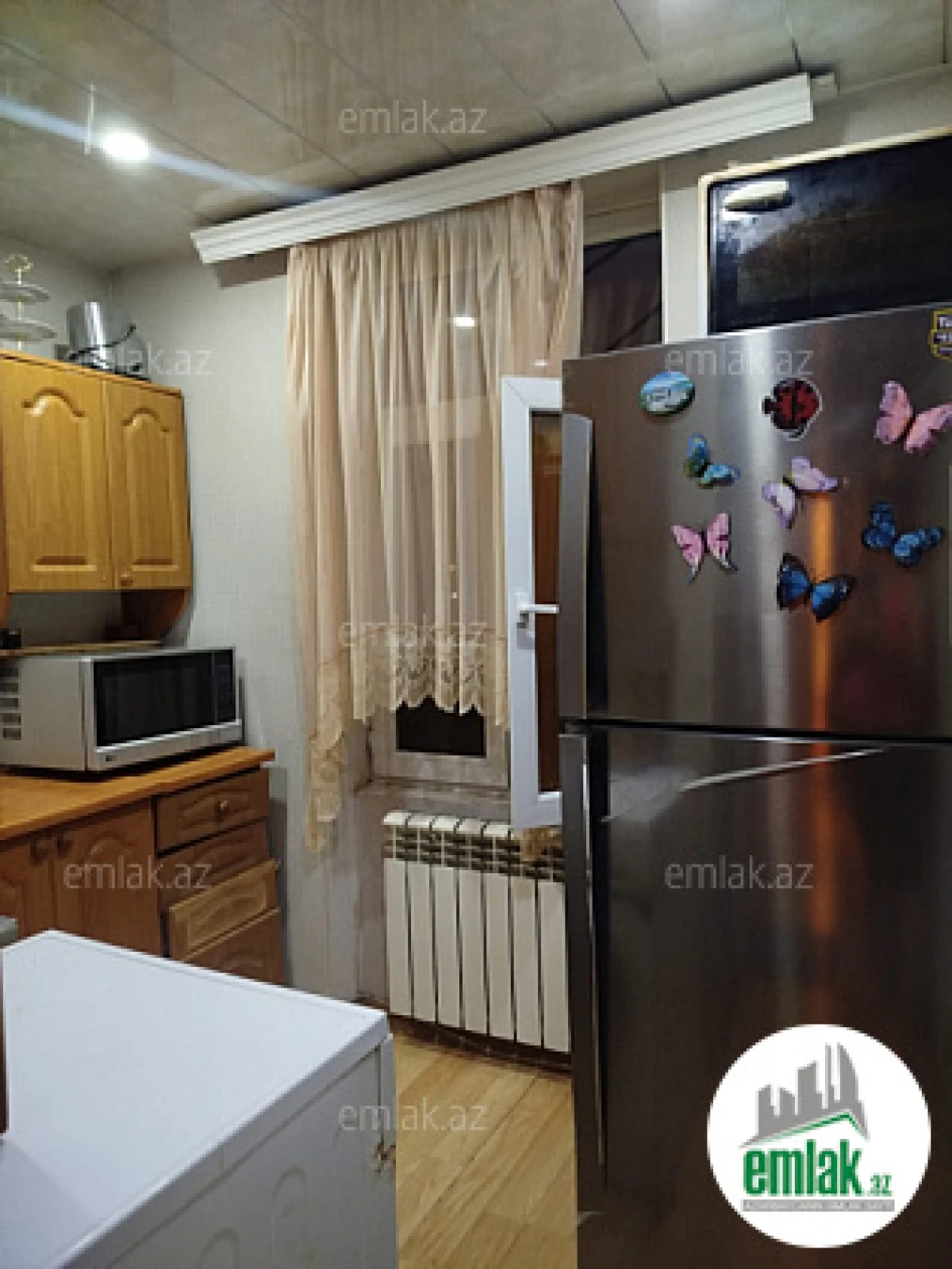 Satılır 3 otaqlı köhnə tikili 75 m²