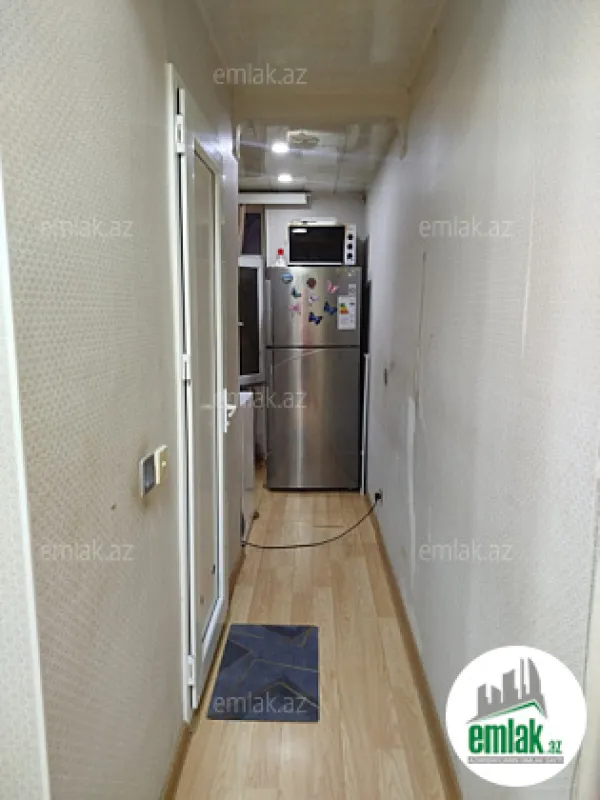 Satılır 3 otaqlı köhnə tikili 75 m²