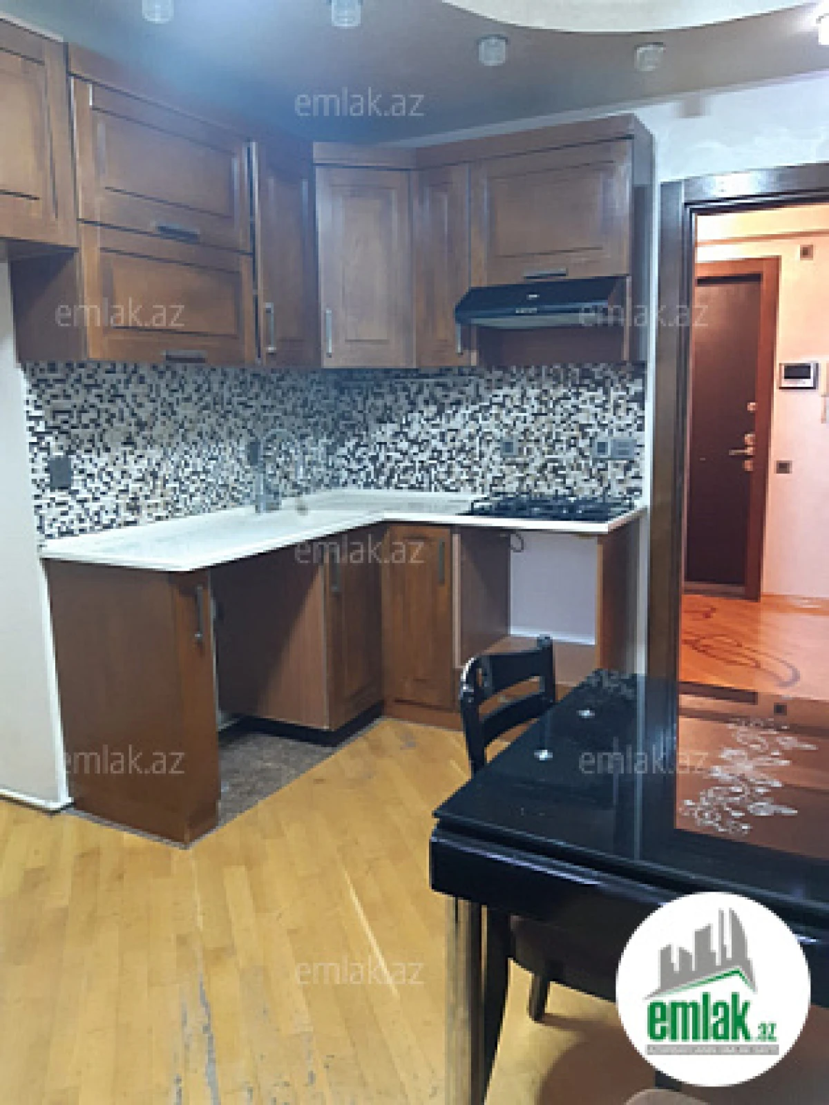 Satılır 2 otaqlı yeni tikili 77 m²