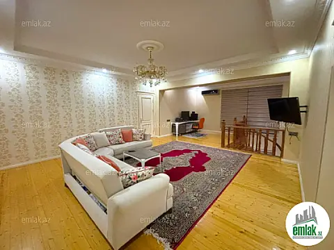 Satılır 7 otaqlı həyət evi 310 m²