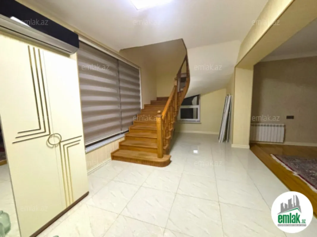 Satılır 7 otaqlı həyət evi 310 m²