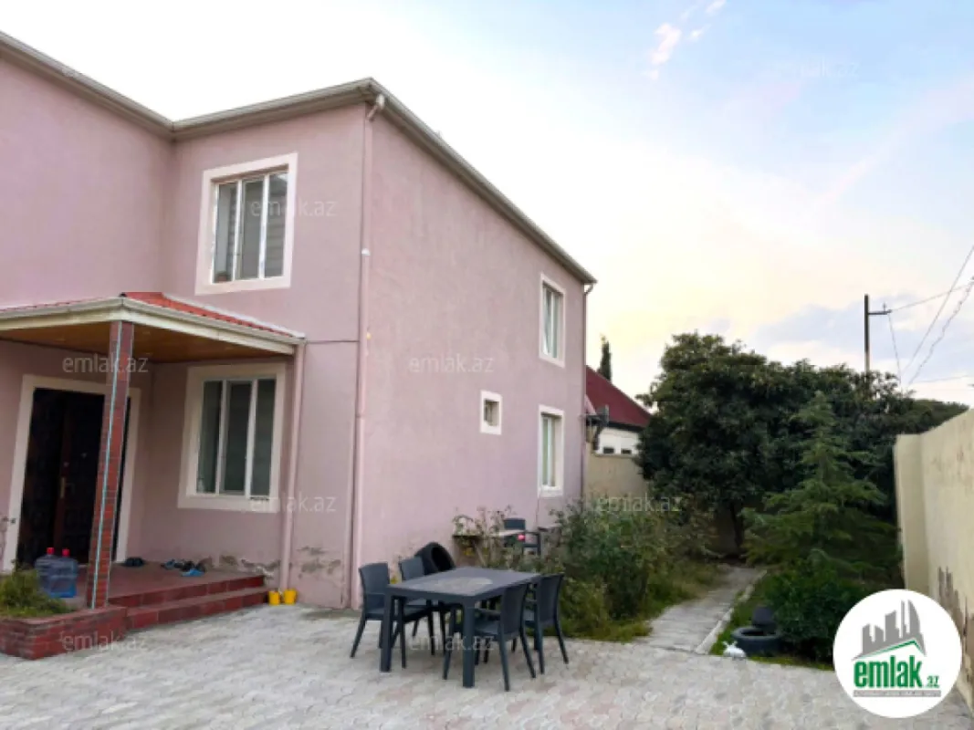 Satılır 7 otaqlı həyət evi 310 m²