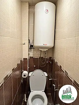 Satılır 2 otaqlı köhnə tikili 55 m²