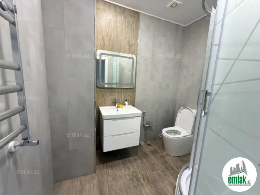 Satılır 2 otaqlı yeni tikili 70 m²