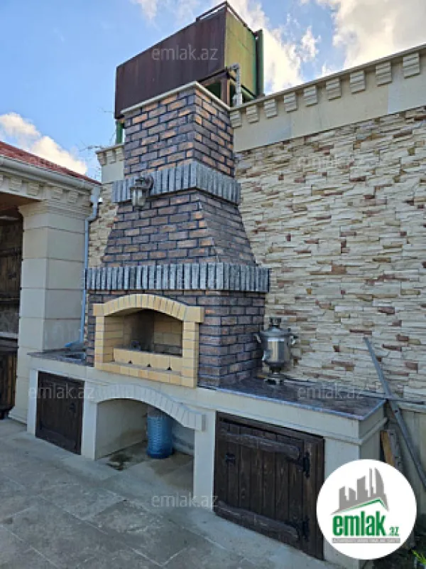 Satılır 4 otaqlı mənzil 150 m²