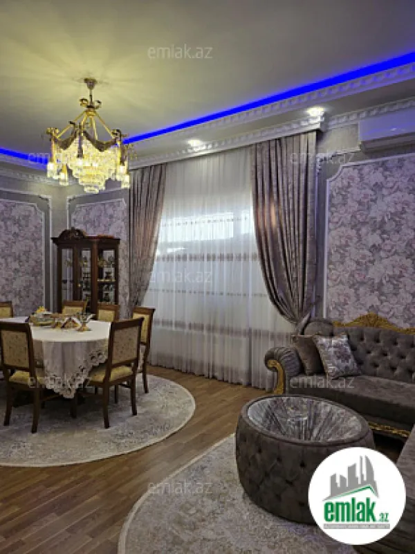 Satılır 4 otaqlı mənzil 150 m²