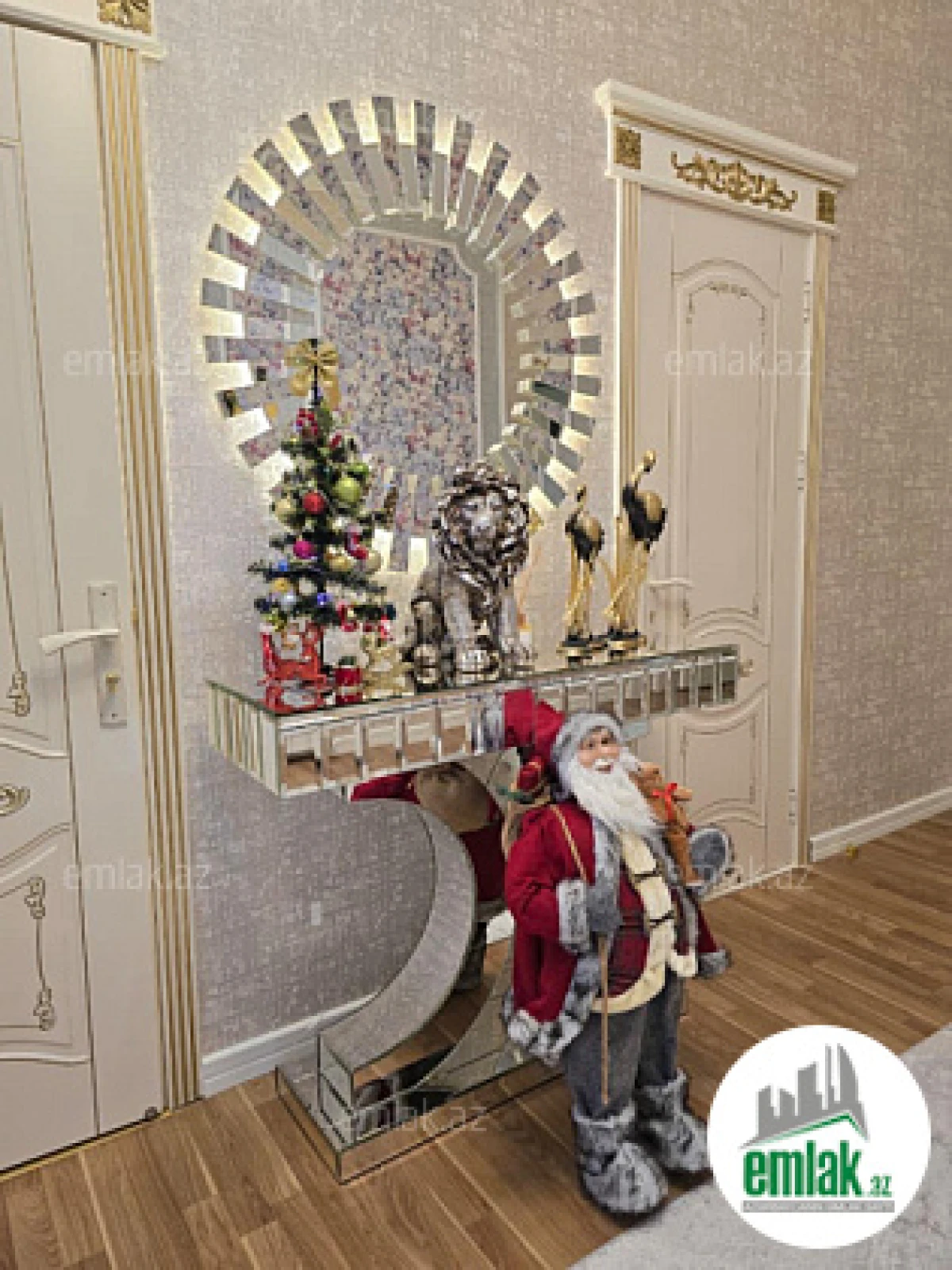 Satılır 4 otaqlı mənzil 150 m²