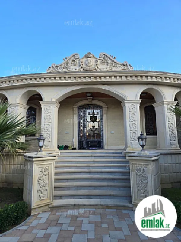 Satılır 4 otaqlı mənzil 150 m²