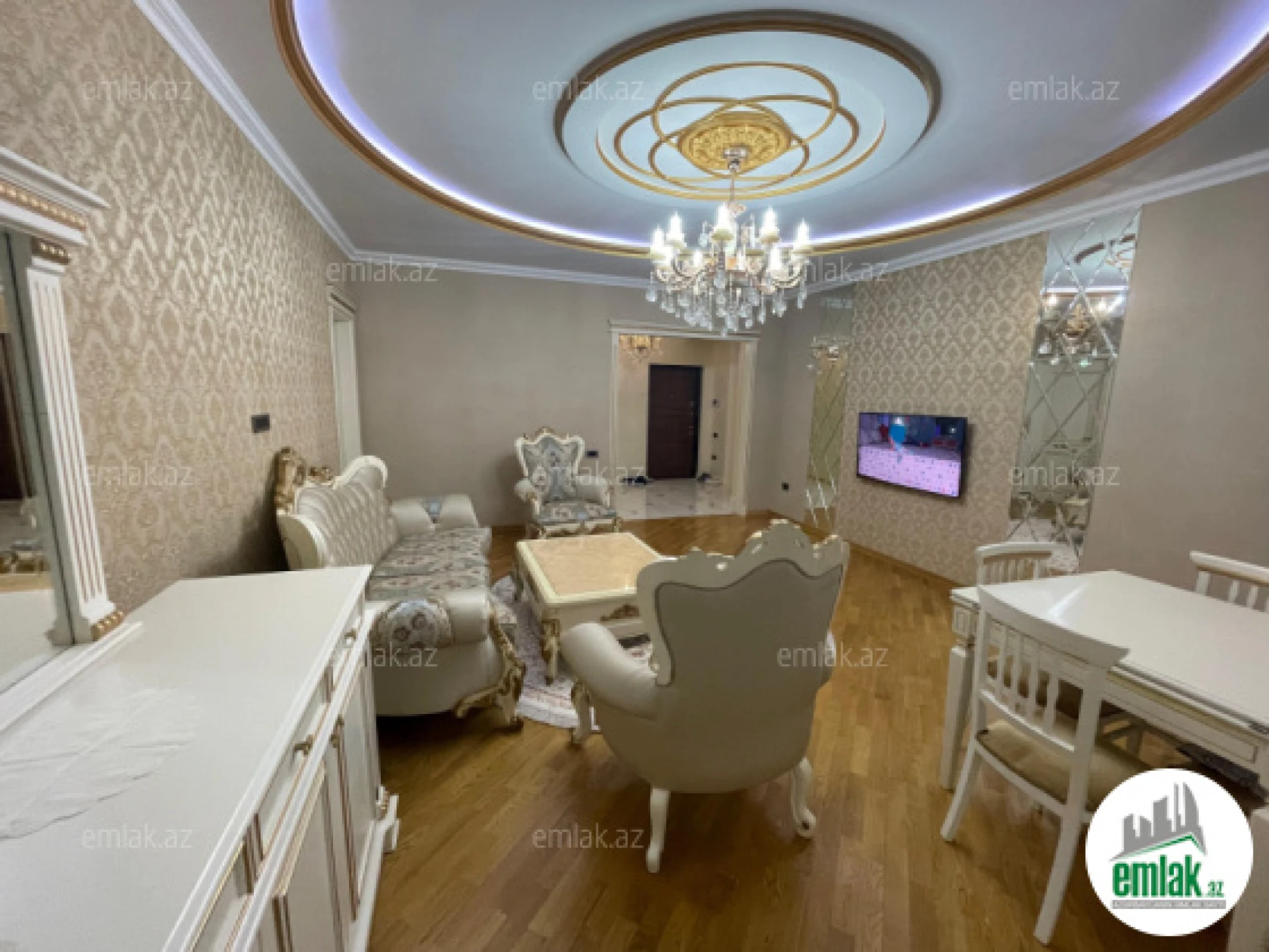 Satılır 3 otaqlı yeni tikili 105 m²