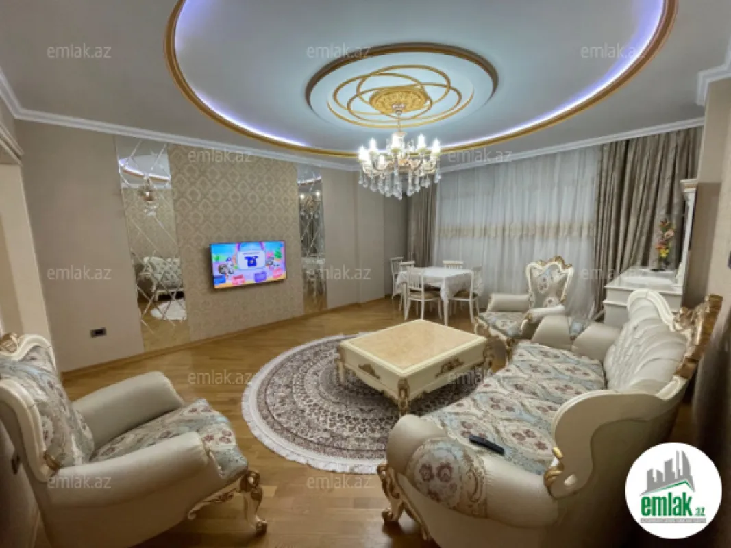 Satılır 3 otaqlı yeni tikili 105 m²