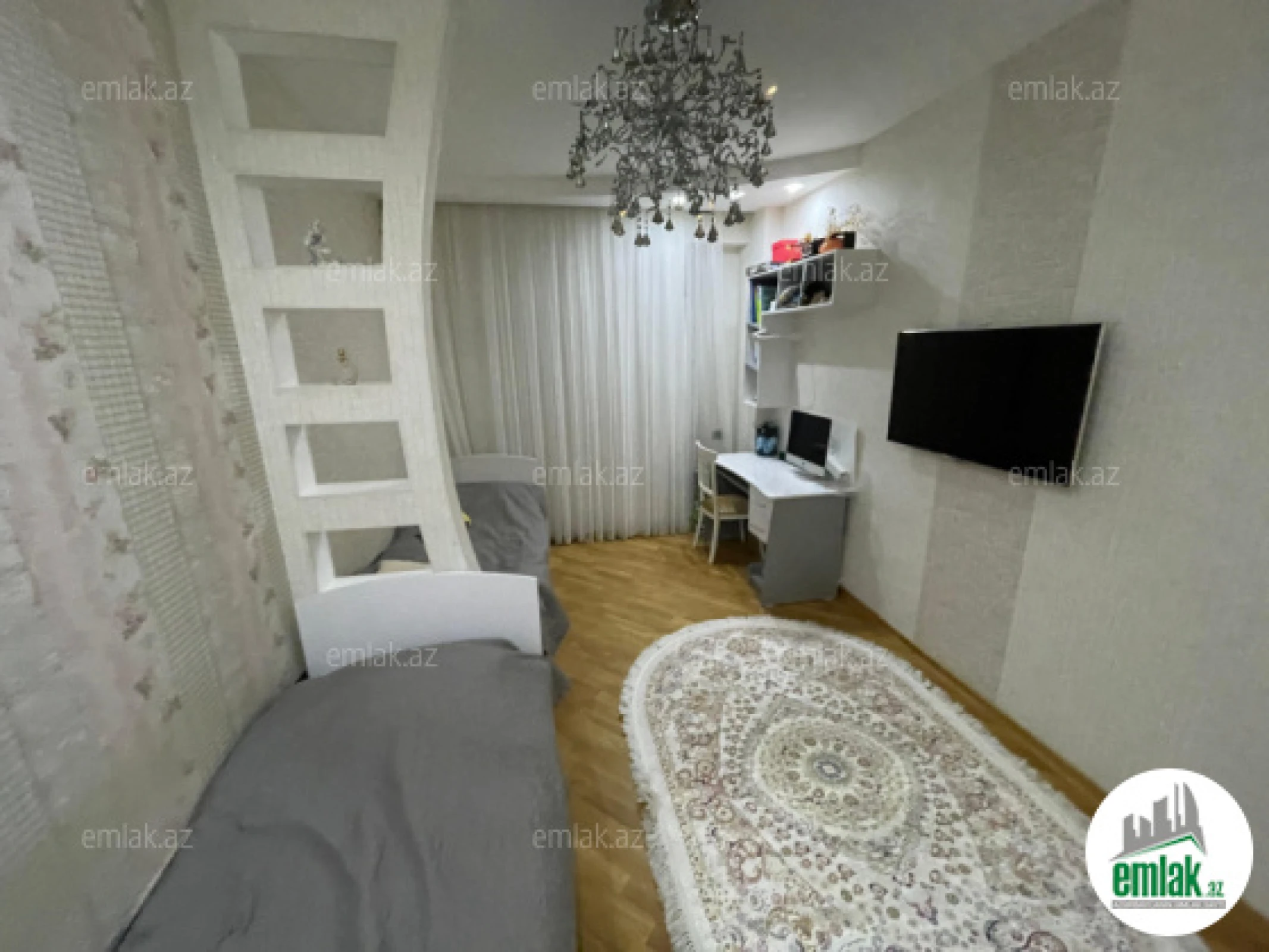 Satılır 3 otaqlı yeni tikili 105 m²