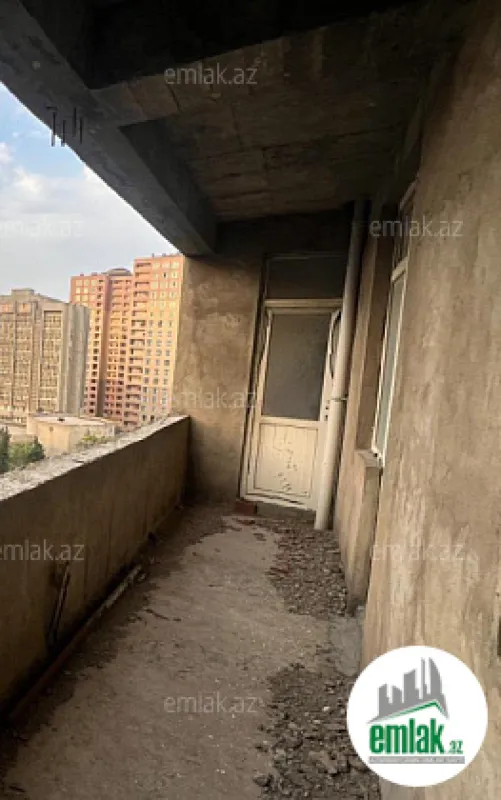 Satılır 4 otaqlı yeni tikili 185 m²