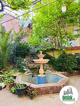 Satılır 10 otaqlı həyət evi 310 m² — Bakı 10 otaq 310.00 m²