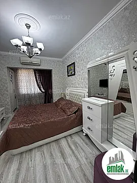 Satılır 2 otaqlı köhnə tikili 65 m²