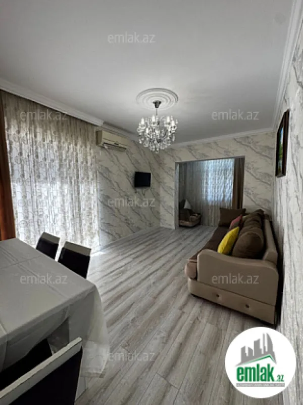 Satılır 2 otaqlı köhnə tikili 65 m²