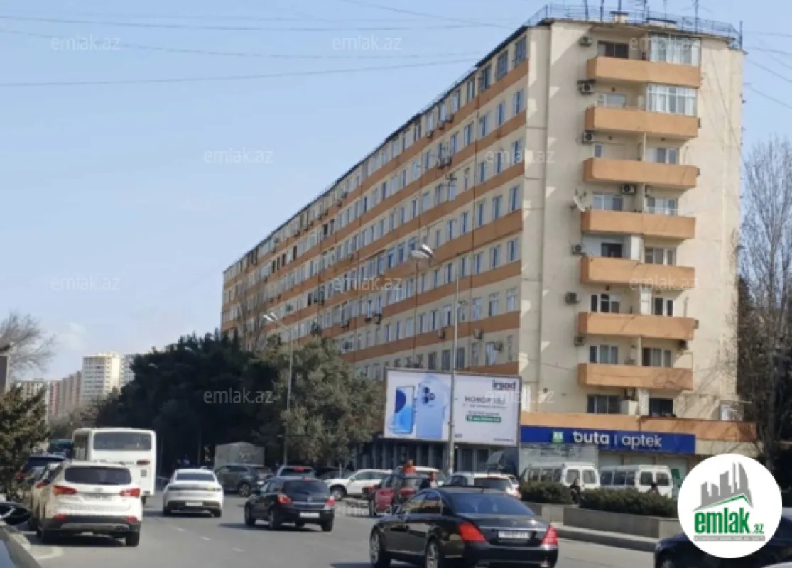 Satılır 2 otaqlı köhnə tikili 65 m²