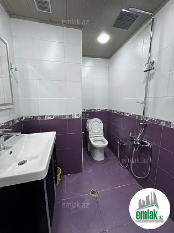 Satılır 2 otaqlı köhnə tikili 65 m²