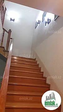 Satılır 6 otaqlı həyət evi 350 m²