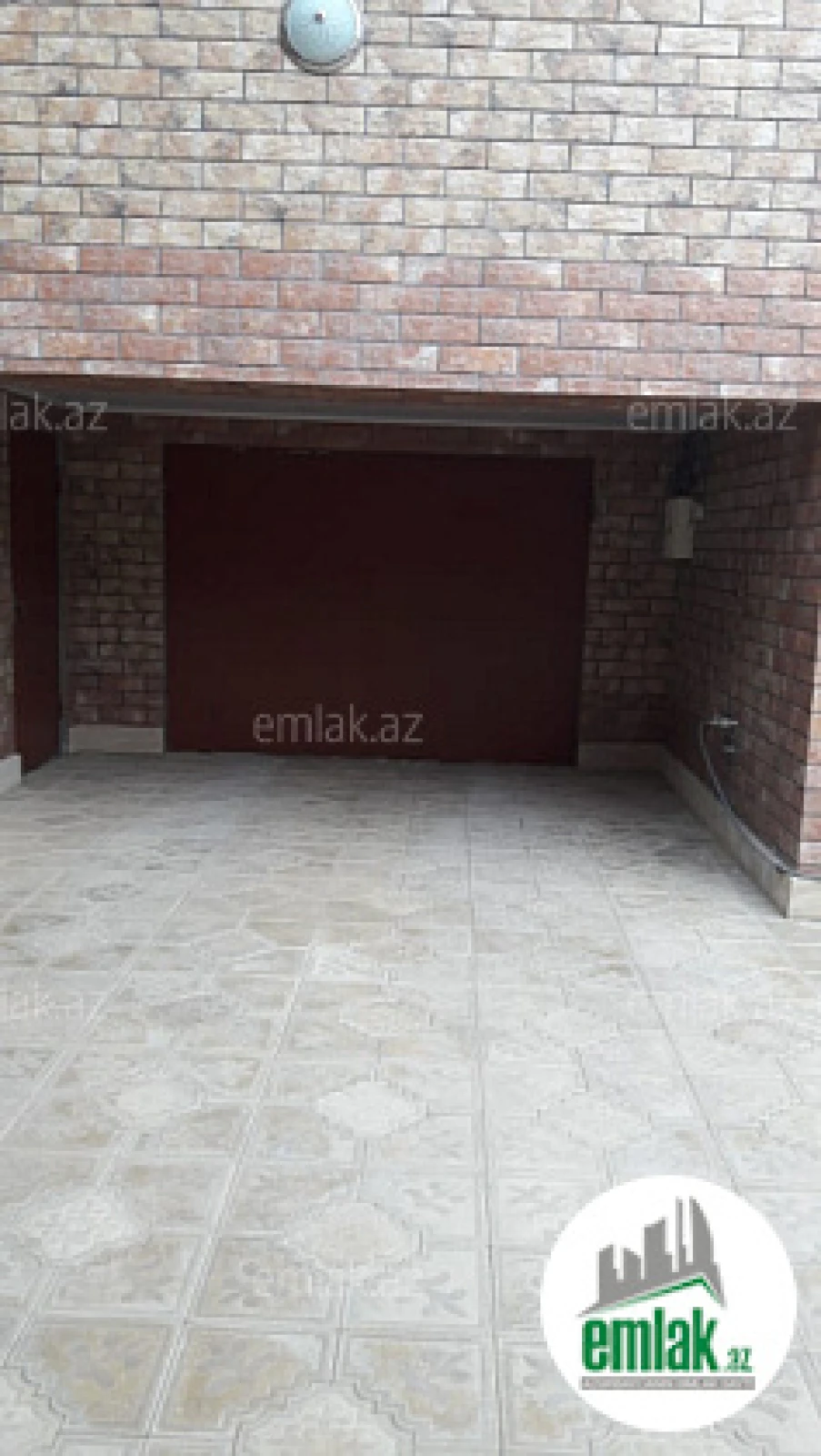 Satılır 6 otaqlı həyət evi 350 m²