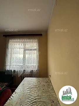 Satılır 1 otaqlı köhnə tikili 40 m²