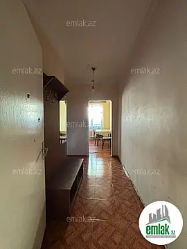 Satılır 1 otaqlı köhnə tikili 40 m²
