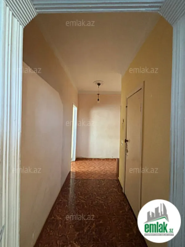 Satılır 1 otaqlı köhnə tikili 40 m²