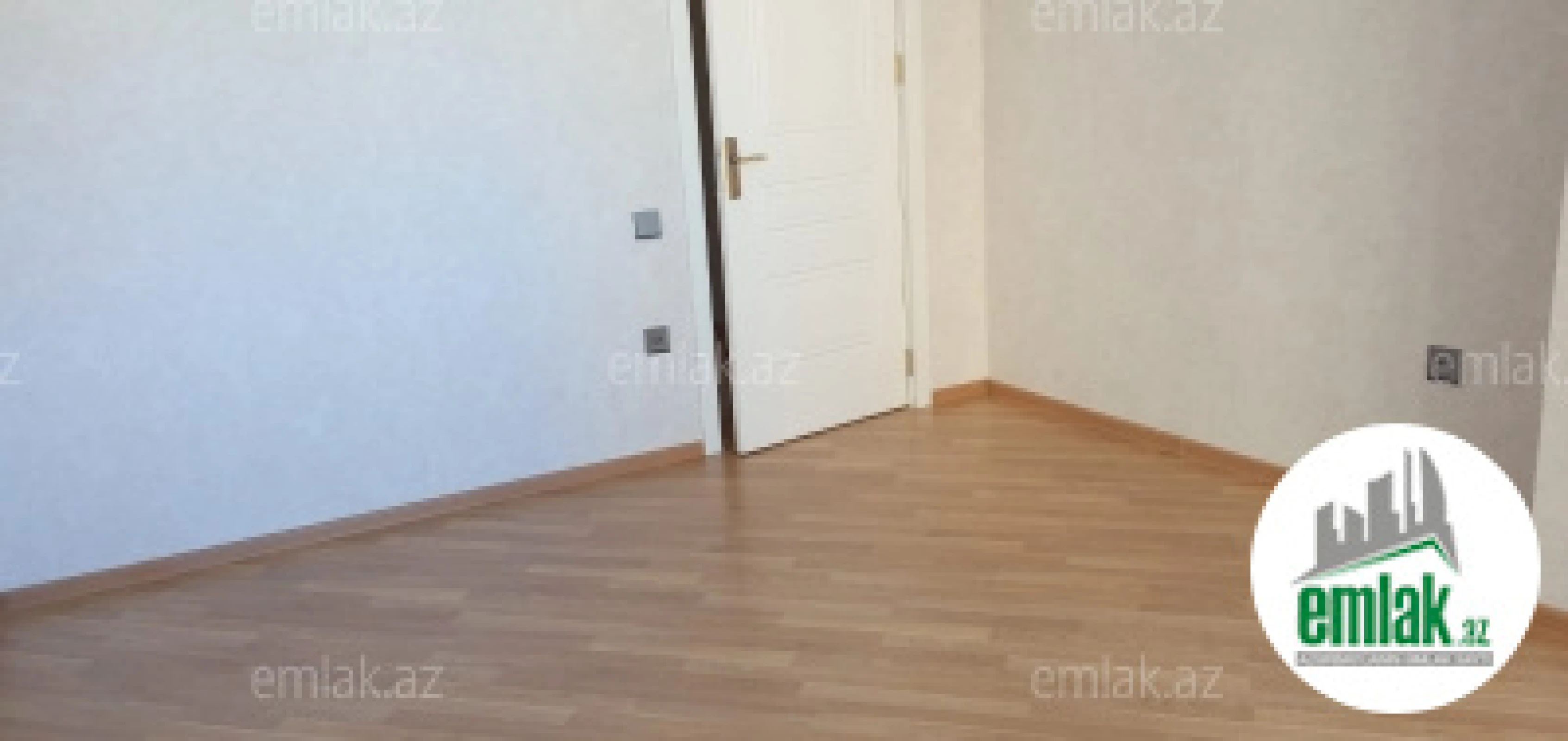 Satılır 3 otaqlı yeni tikili 120 m²