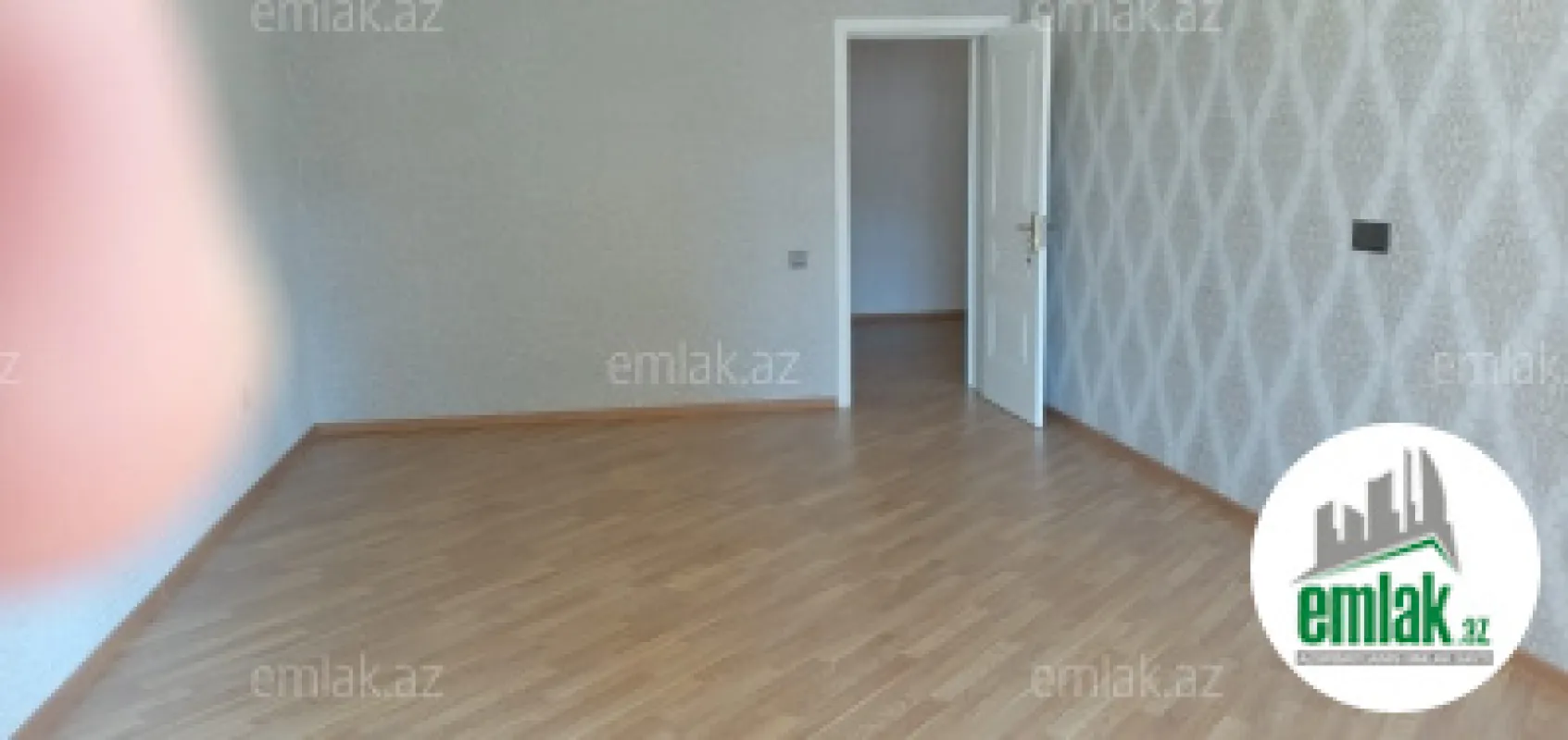 Satılır 3 otaqlı yeni tikili 120 m²