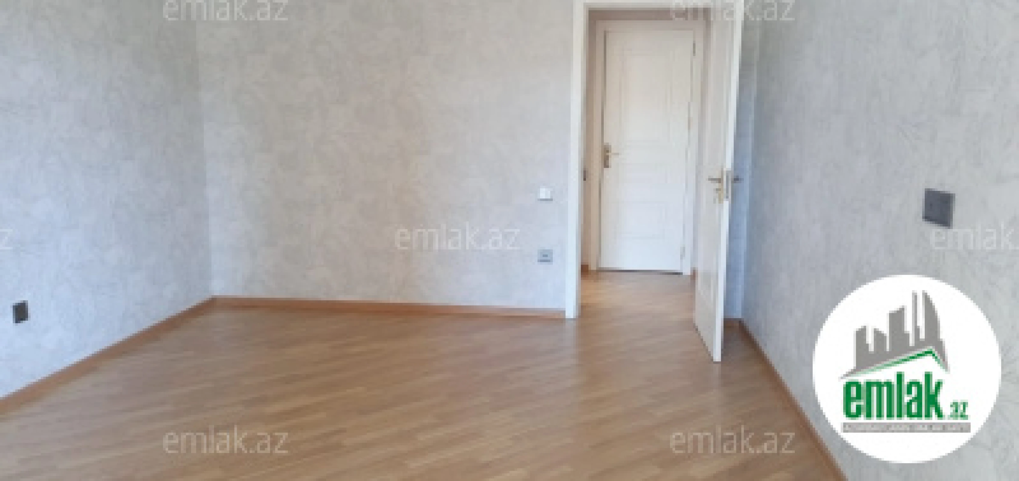 Satılır 3 otaqlı yeni tikili 120 m²