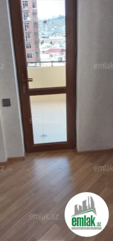Satılır 3 otaqlı yeni tikili 120 m²