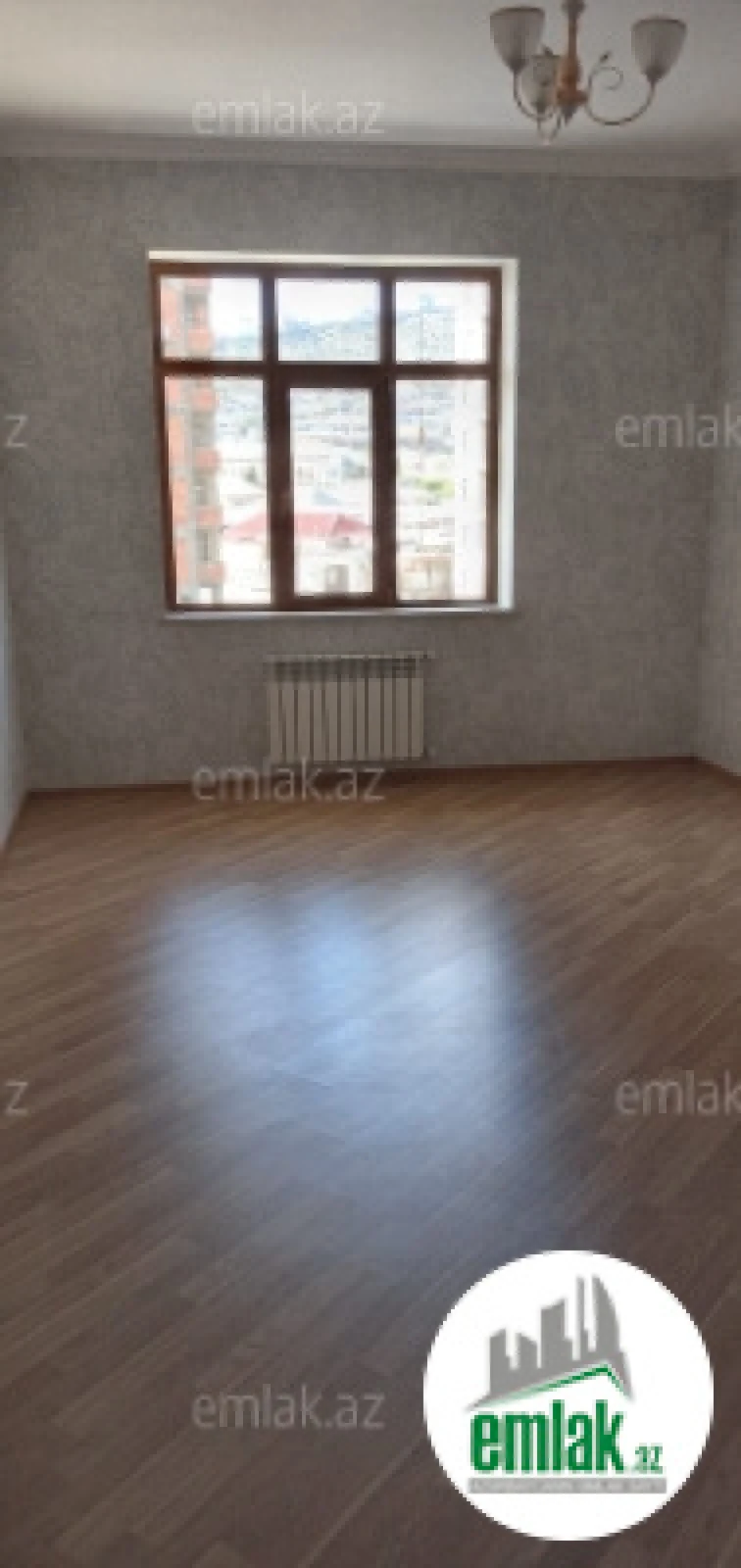 Satılır 3 otaqlı yeni tikili 120 m²