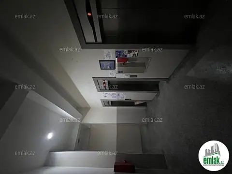 Satılır 3 otaqlı yeni tikili 135 m²