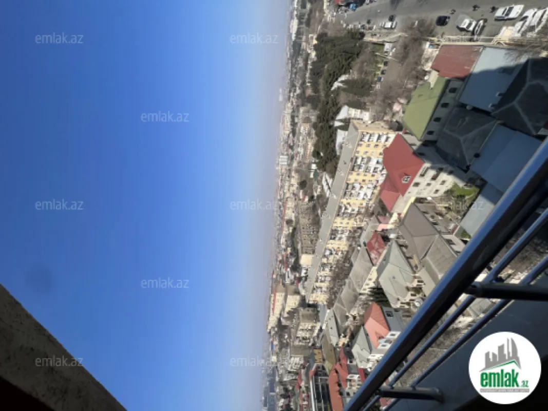 Satılır 3 otaqlı yeni tikili 135 m²