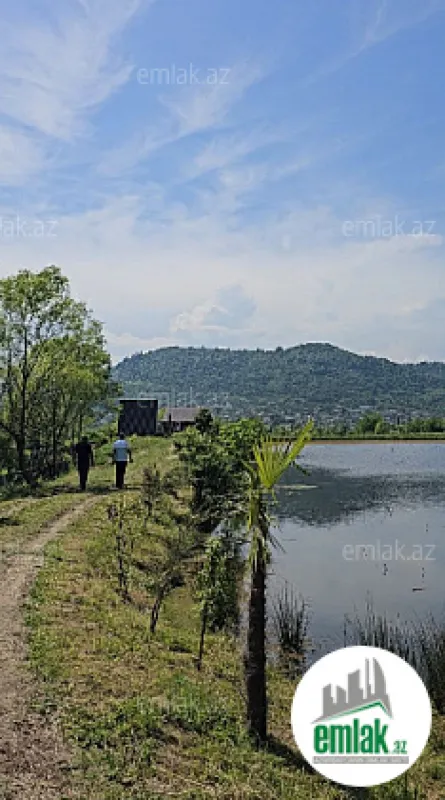 Satılır torpaq sahəsi 350 m²