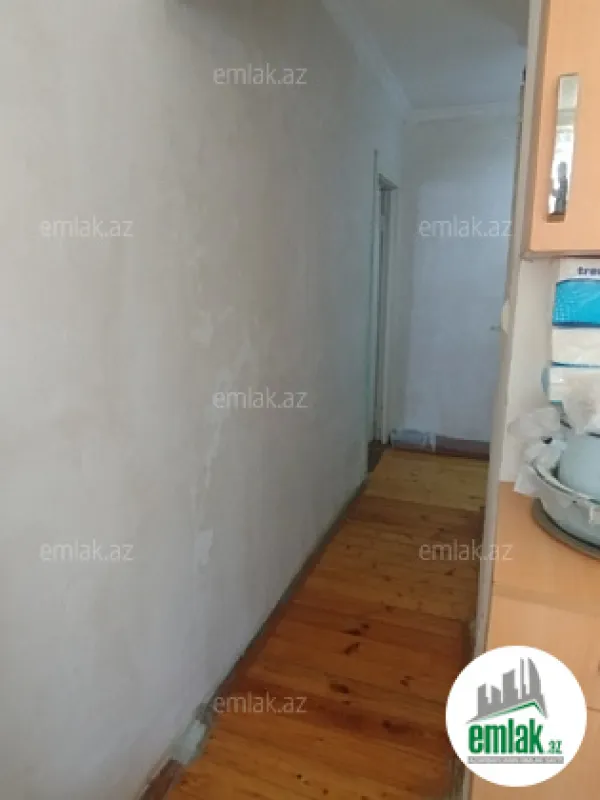 Satılır 1 otaqlı köhnə tikili 31 m²