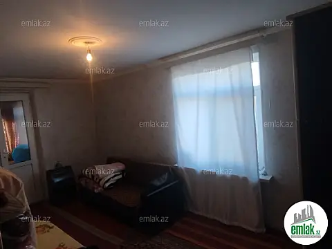 Satılır 1 otaqlı köhnə tikili 31 m²