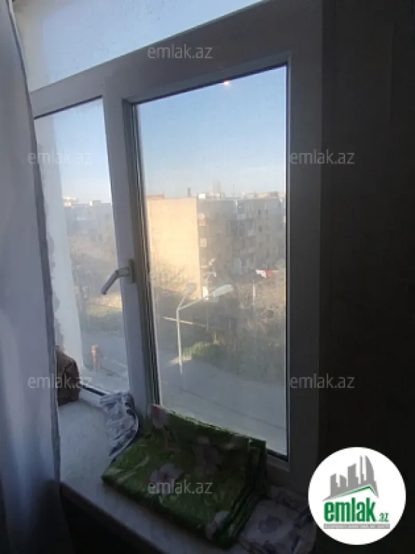 Satılır 1 otaqlı köhnə tikili 31 m²