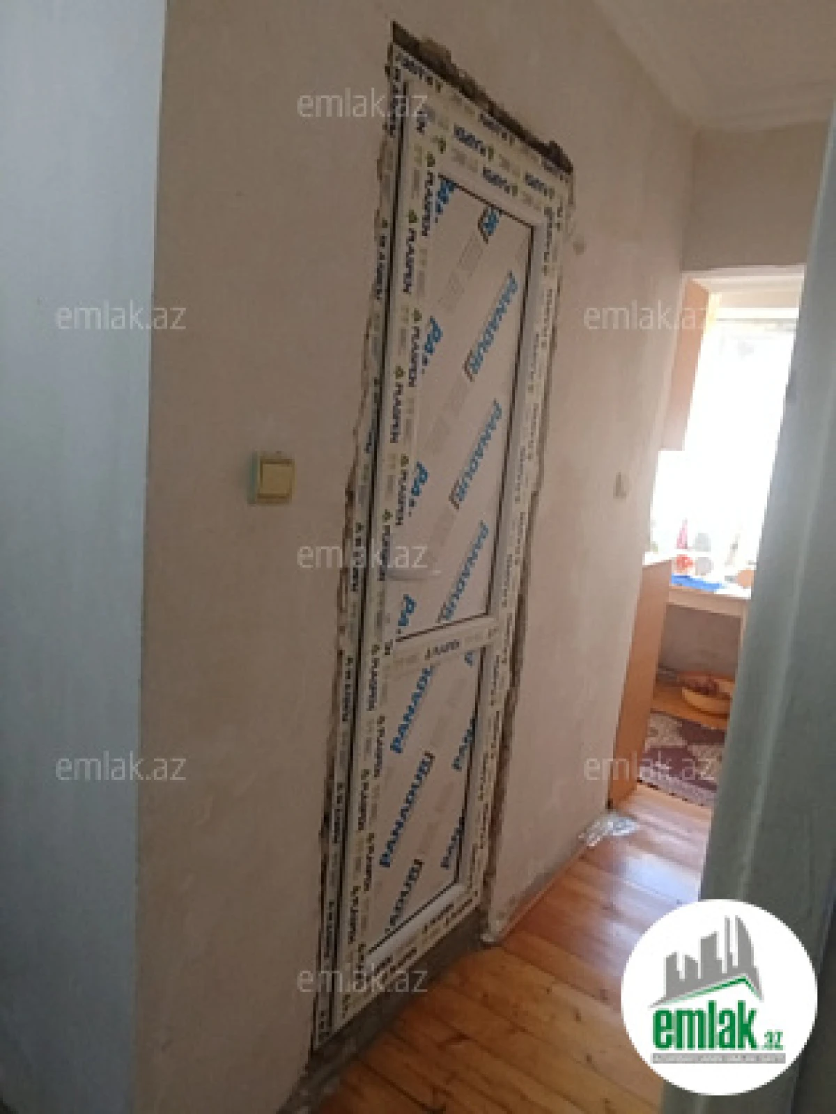 Satılır 1 otaqlı köhnə tikili 31 m²