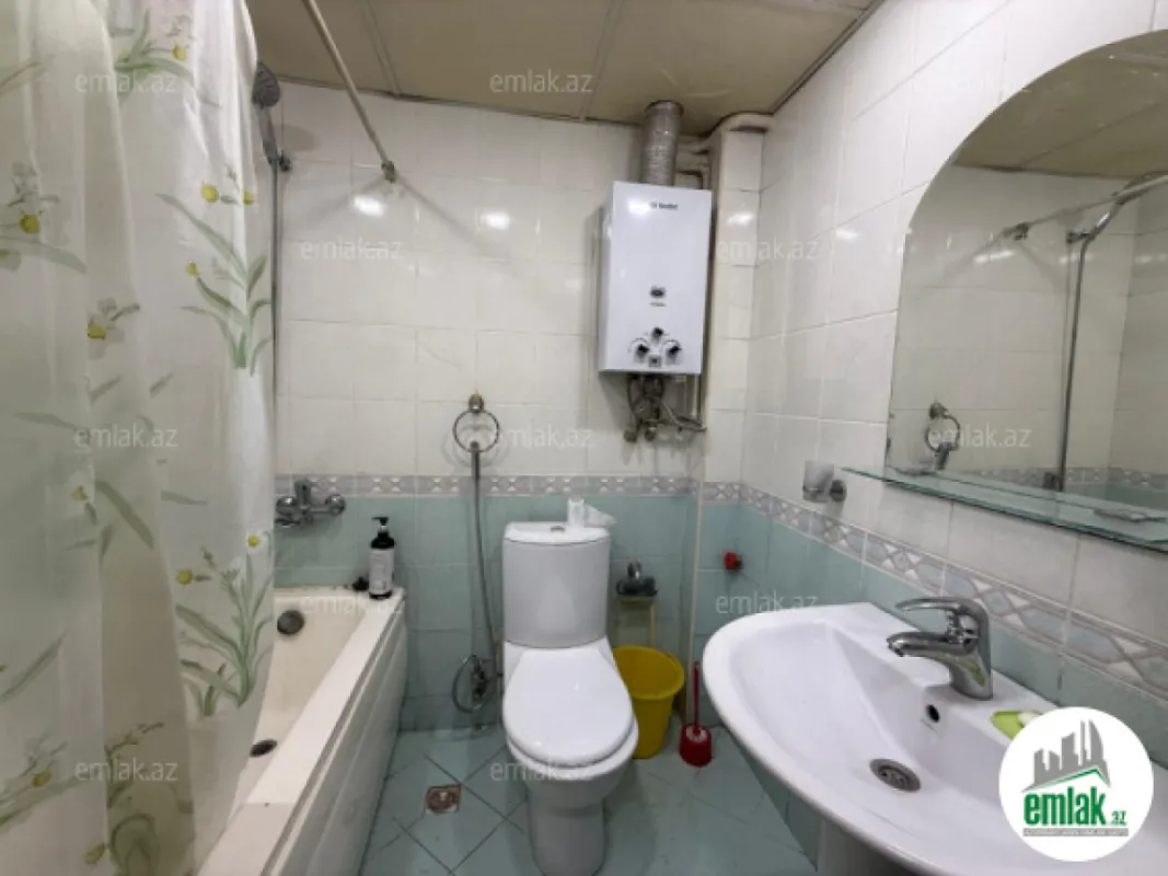 Satılır 2 otaqlı köhnə tikili 47 m²