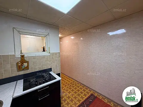 Satılır 2 otaqlı köhnə tikili 47 m²
