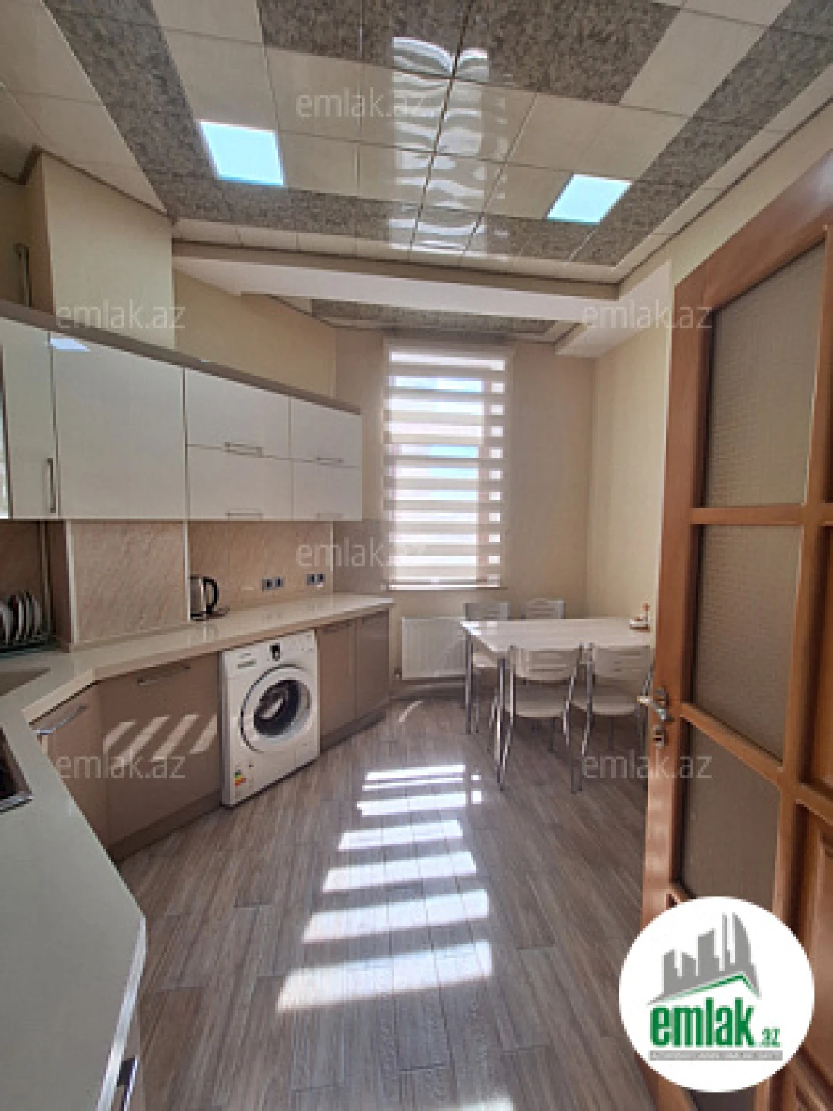 Satılır 2 otaqlı yeni tikili 91 m²