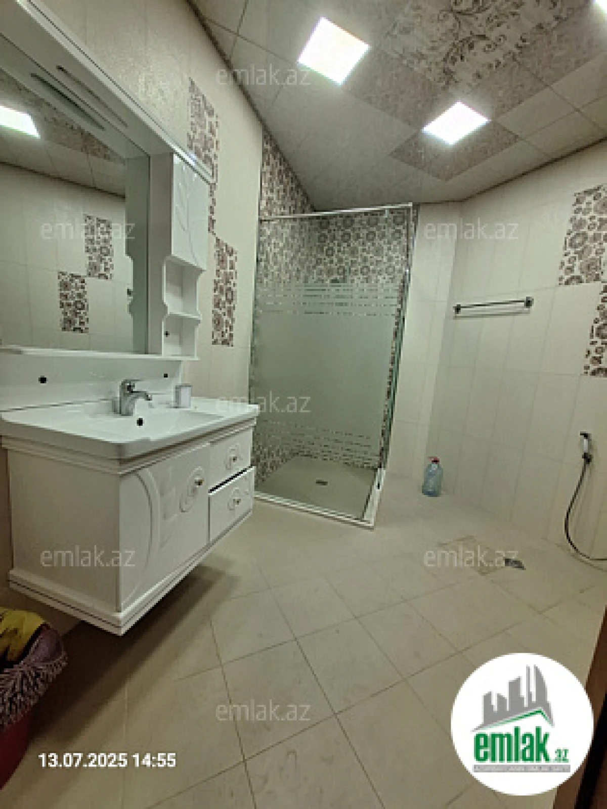 Satılır 2 otaqlı yeni tikili 91 m²