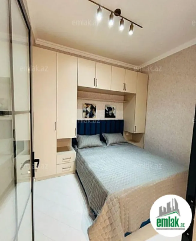 Satılır 2 otaqlı köhnə tikili 48 m²