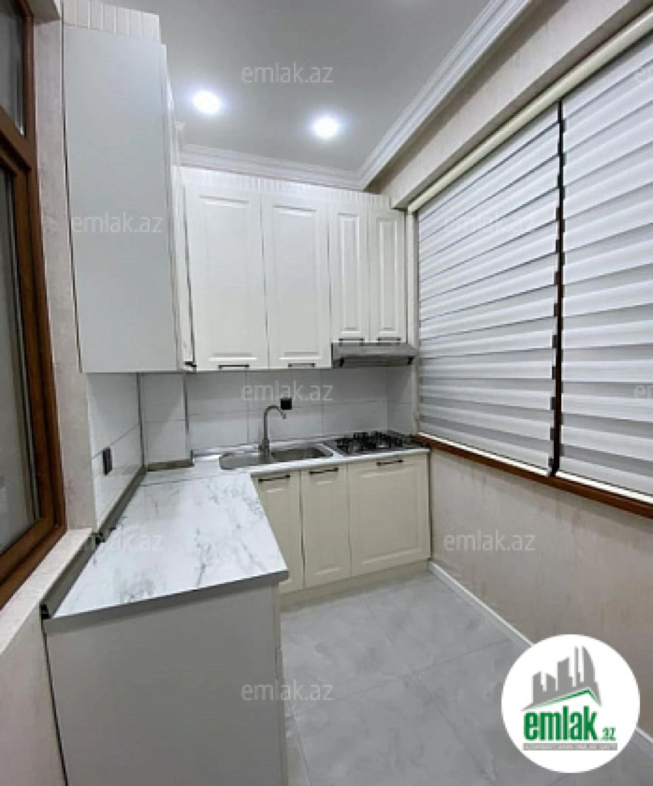 Satılır 2 otaqlı köhnə tikili 48 m²