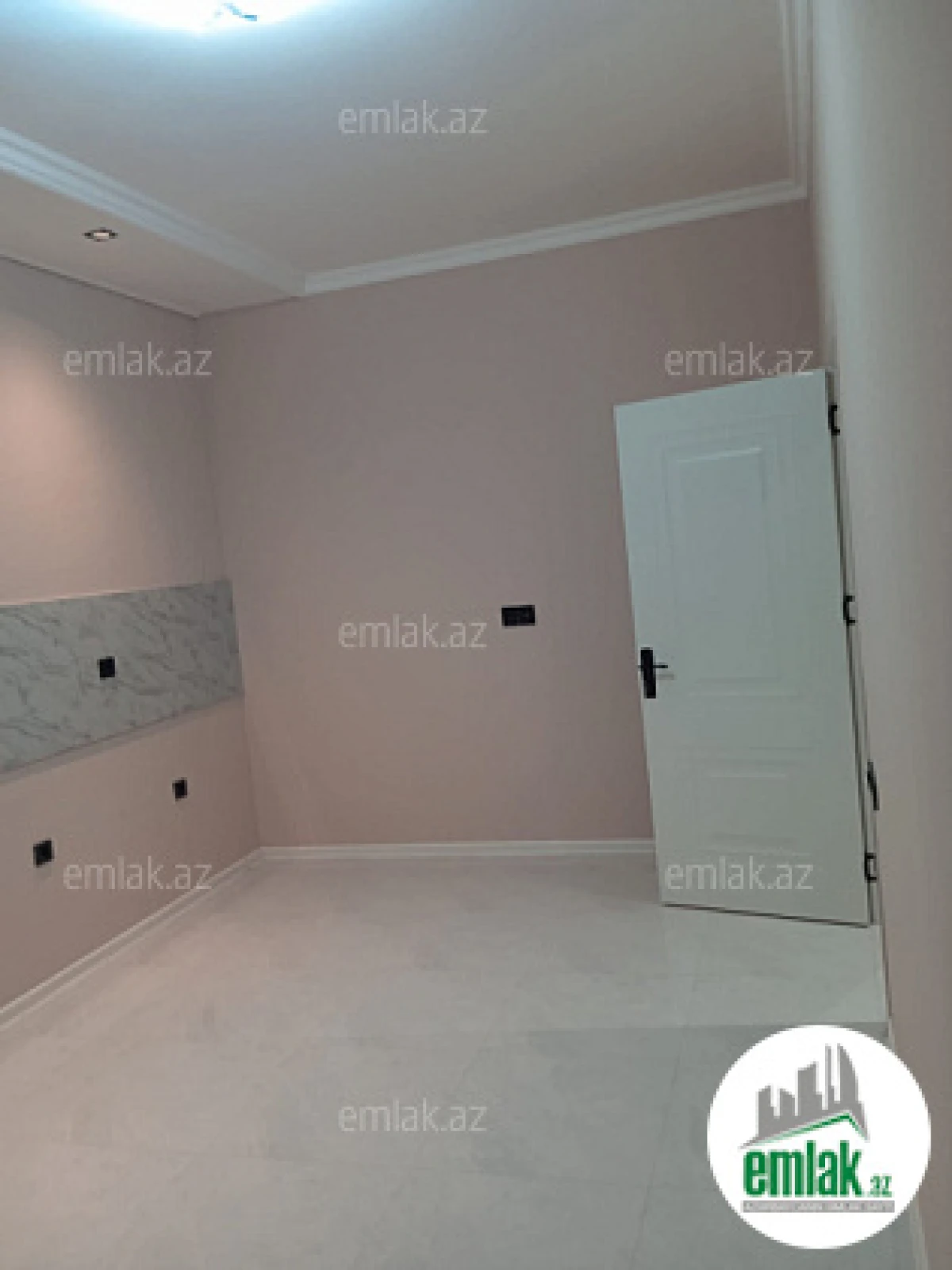 Satılır 4 otaqlı həyət evi 134 m²