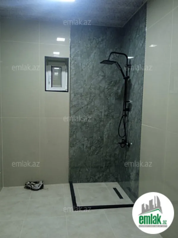 Satılır 4 otaqlı həyət evi 134 m²